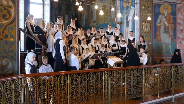 Хор православной школы Серафимо-Дивеевского монастыря. Дивеево смотреть онлайн