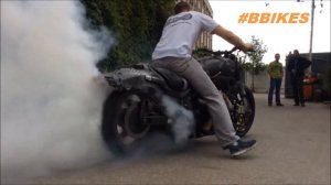 Motorcycle Burnout YAMAHA Warrior #BBIKES