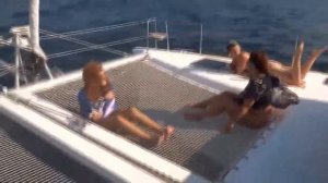 Катамаран на 10 человек. Отдых на яхте в Греции. Халкидики