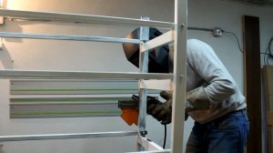 Стеллаж в погреб для хранения продуктов.