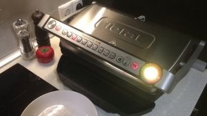 Ленивый стейк. Tefal Optigrill XL готовим австралийский рибай стейк на одном кадре