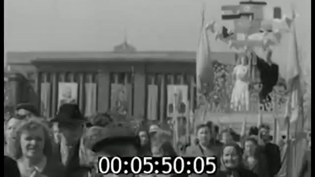 1959 год. Первомайская демонстрация в городе Кирове