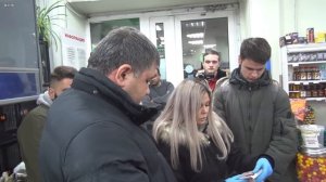 Хрюши против - в гостях