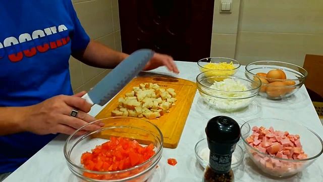 ЯИЧНИЦА ПО ФРАНЦУЗСКИ! ОМЛЕТ С ПОМИДОРОМ(Scrambled eggs, according to the French omelette) смотреть онлайн