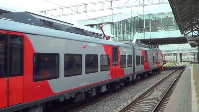 Электропоезд ЭС2Г-065 "Ласточка", станция "МЦК" Бульвар Рокоссовского смотреть онлайн