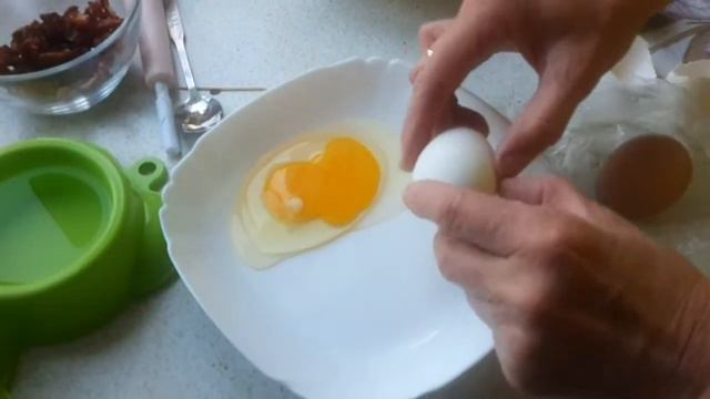 яйца домашние и фабричные смотреть онлайн