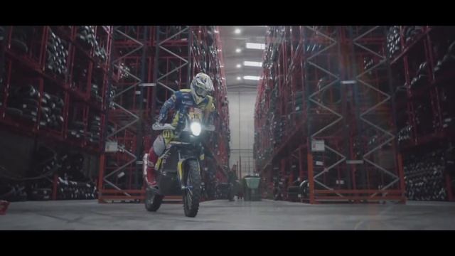 Lorenzo Santolino 'Road to Dakar' смотреть онлайн