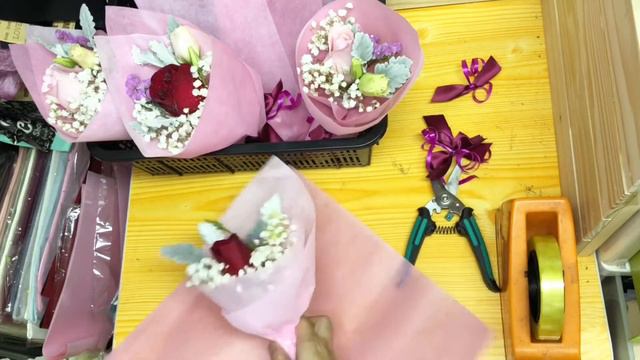 Christmas Idea | Single stalk rose bouquet wrapping | 圣诞节小心思 单只玫瑰可爱包装 ｜Huamama смотреть онлайн