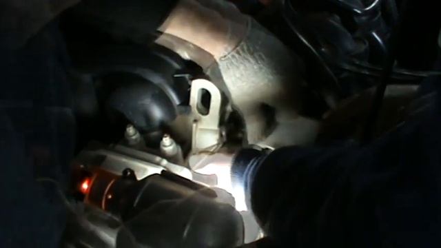 ЗАМЕНА РЕМНЯ ГЕНЕРАТОРА ФОРД ФОКУС 3 смотреть онлайн