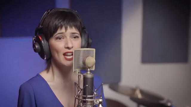 Blue Microphones- Baby Bottle SL Featuring Sara Niemietz смотреть онлайн