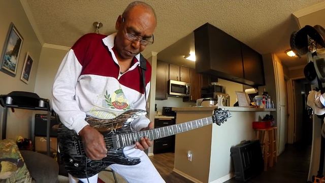 My Schecter Silver Mountain C1 F/R/S смотреть онлайн