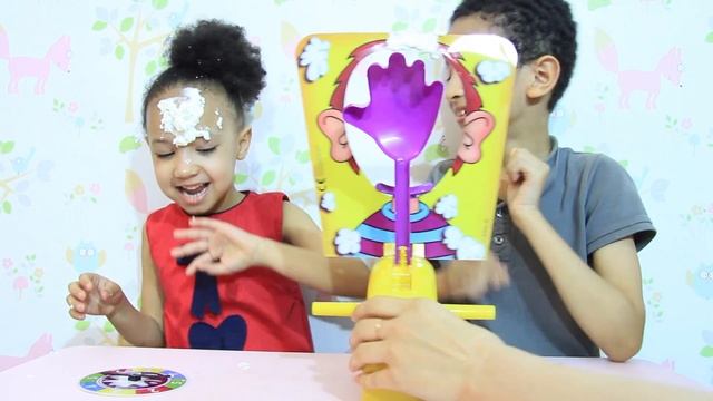 ПИРОГ В ЛИЦО CHALLENGE!!! смотреть онлайн