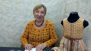 Комбинезончик "Чиполлино". Вязание крючком для детей от О. С. Литвиной.