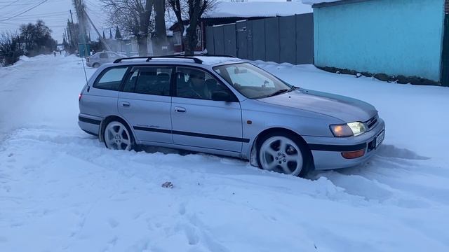ПРАВильнЫЙ РУЛЬ. No 38. "Toyota Caldina 4wd в снежном плену". #правильныйруль #toyotacaldina