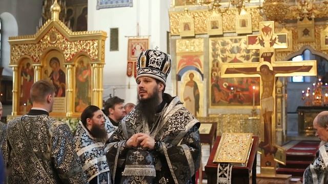 2020-04-16 проповедь на утрени Великого Пятка смотреть онлайн