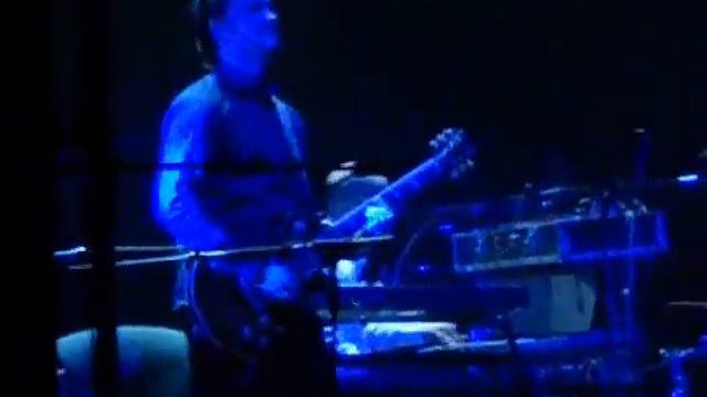 ДДТ - Ларёк (Сольник 01.03.2012. Львов) смотреть онлайн