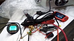 Китайский дизельный отопитель фен. Проверка тока потребления в режиме ожидани и работы.