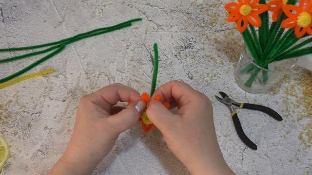 DIY. ПОДАРОК МАМЕ /ПОДЕЛКИ НА 8 МАРТА СВОИМИ РУКАМИ /ЦВЕТЫ  ДЛЯ МАМЫ /ВЕСЕННИЕ ПОДЕЛКИ