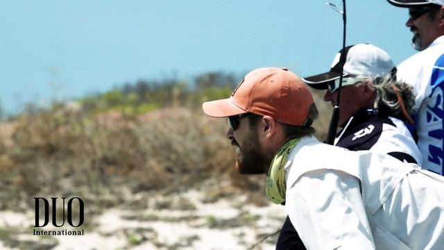 Topwater Trevally Chase with Realis Pencil смотреть онлайн