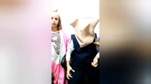 Клип под песню "психушка" Валя карнавал