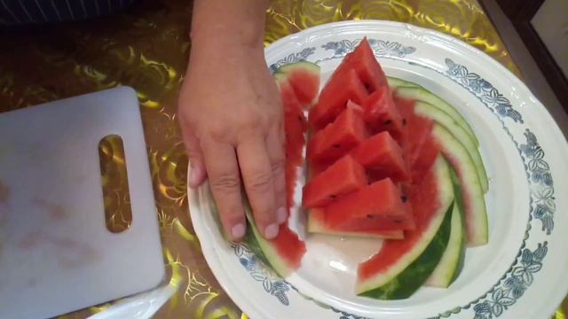 Начали арбузный сезон, смотреть онлайн