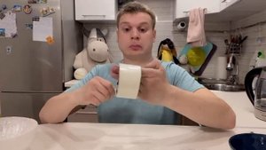 Завариваем дошик в тарелке из скотча ?