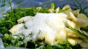 Быстрые маринованные огурчики