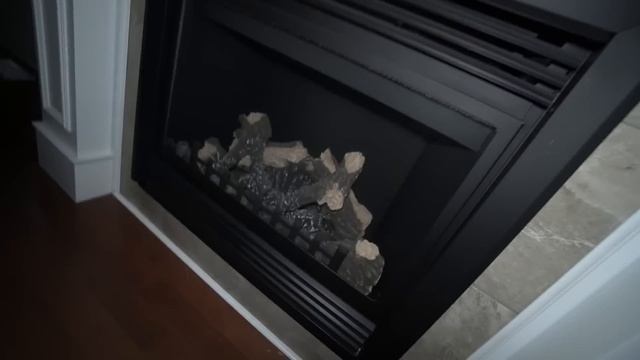 DO NOT WATCH THE GRINCH MOVIE AT 3 AM!! *HE ATTACKED US* смотреть онлайн