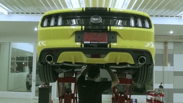 FORD MUSTANG Ecoboost W/ IPE-F1 exhaust system смотреть онлайн