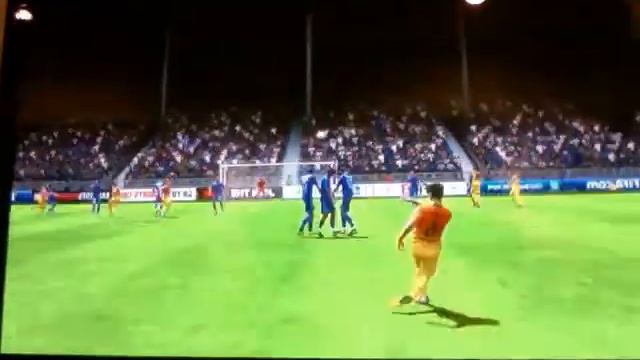 xavi free kick so good n fifa 13