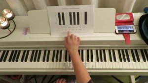 Курс 1. Урок 4. Клавиатура. Октавы. Пьеса "Ступени".