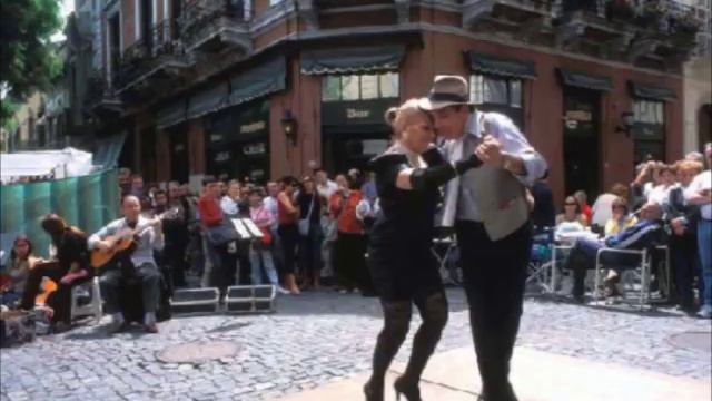 Whisky - Roberto García Unzué смотреть онлайн