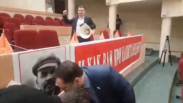 "Поздравление" депутатов областной думы с днем рождения Ленина смотреть онлайн