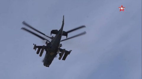 «Маскировка не спасла»: армейская авиация ВКС России уничтожила опорный пункт националистов Украины