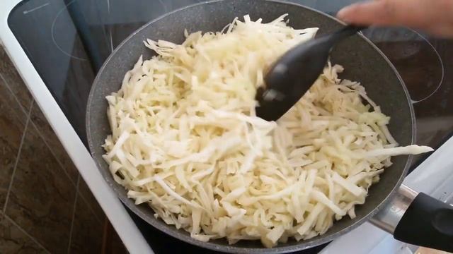 ПИРОЖКИ КАК ПУХ С КАПУСТОЙ И ЯЙЦОМ. смотреть онлайн