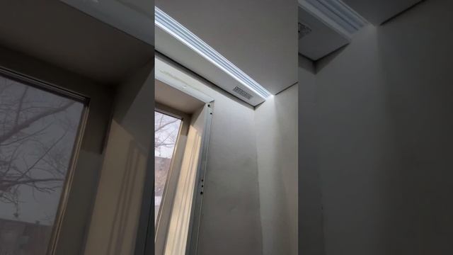 Карниз пк14 и световые линии/ Натяжные потолки добрые.  #световыелинии #пк14#магнитнаярешетка