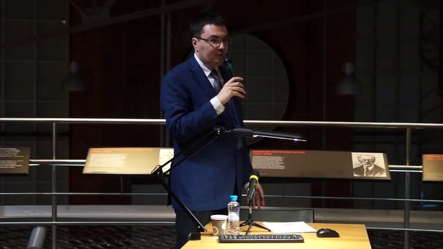 Лекция «Татарская община в Москве 1920-х гг.» | Марат Сафаров смотреть онлайн