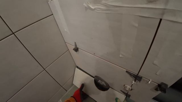 Укладка плитки в ванной на гипсокартон. (Полочки из плитки)