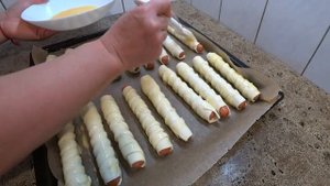 Сосиски в слоёном тесте!