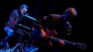 BRYAN FERRY - HD Live In France Lyon 2011  track15 "Avalon"