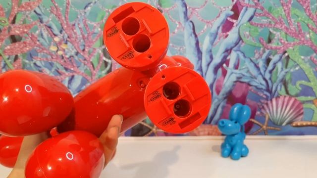 Интерактивная Собака Сквики из Воздушных Шариков и Мини Щенок Squeakee The Balloon Dog Распаковка смотреть онлайн