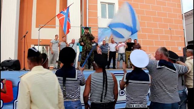 ПОЗДРАВЛЕНИЕ от ДЕСАНТНИКОВ смотреть онлайн