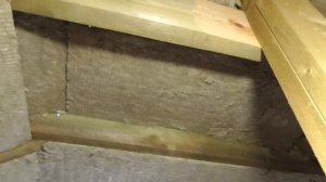 Монтаж утеплителя в каркасном доме. Самый сложный узел!