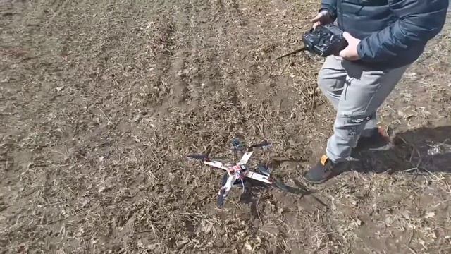Запуск квадрокоптера сделанного своими руками. Испытание квадрокоптера
