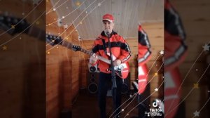 А Белый лебедь на пруду