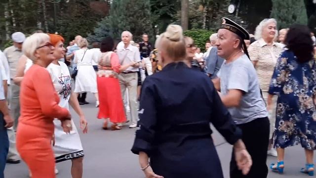 АЙ ЛАВ Ю смотреть онлайн