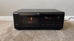 Sony CDP-CX571 Mega Storage 50 + 1 Compact Disc CD Player Changer