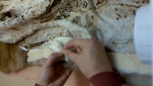 как поменять крючок на шубе