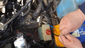 Диагностика системы зарядки и поиск причин недозаряда аккумулятора в автомобиле Фольсваген-Джетта.