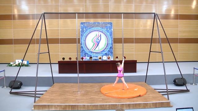 Отборочный тур Краснодарского края общероссийских соревнований по шестовой акробатике. Фоменко Анна смотреть онлайн